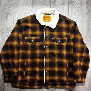 Levis Mens XL Sherpa Lined Trucker Jacket Yellow Brown Plaid Flannel Relaxed Fit
